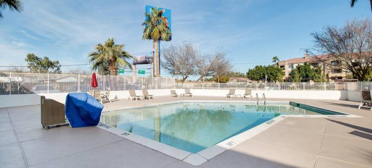 东凤凰城6号汽车旅馆(Motel 6-Phoenix, AZ - East)图片