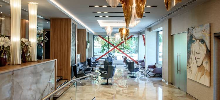 勒姆尼库沃尔恰温德姆华美达酒店(Ramada by Wyndham Ramnicu Valcea)图片