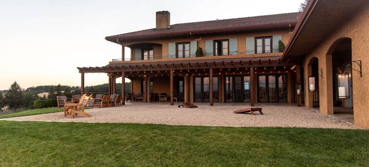 黑胡桃酒店与葡萄园(Black Walnut Inn & Vineyard)图片