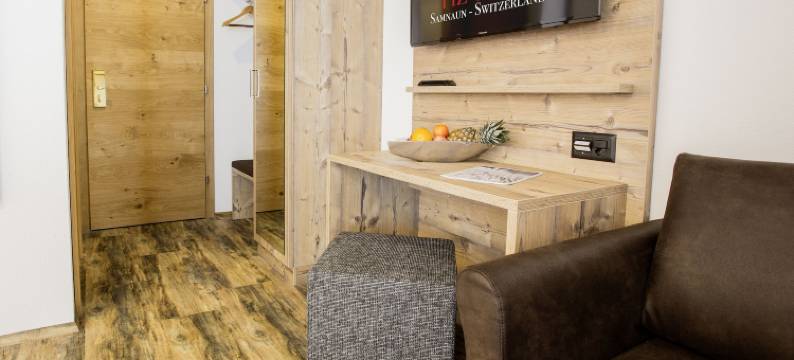 皮兹奥特酒店(Piz Ot)图片