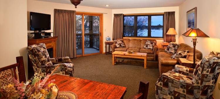 波因特套房酒店(The Pointe Hotel and Suites)图片