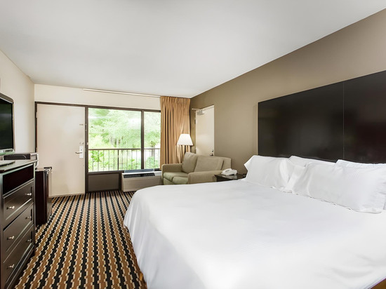 威尔克斯伯纳温德姆戴斯旅馆