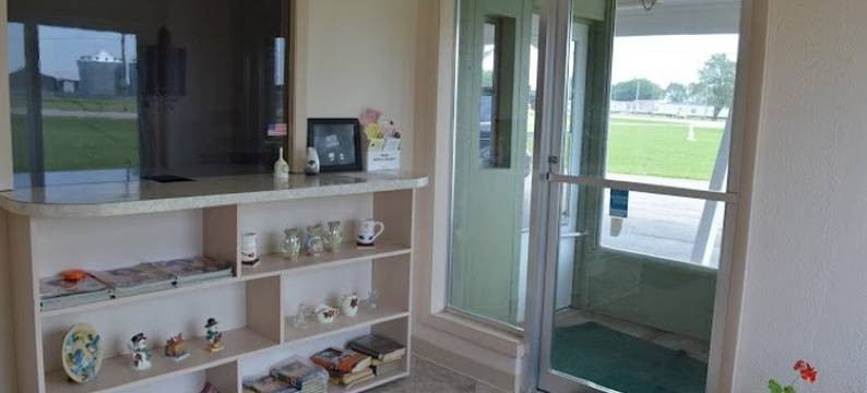 OYO 卡普里汽车旅馆 埃尔伍德, 瓦西纳(Capri Motel by OYO Elwood, Wathena)图片