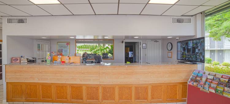 OYO 塞尔玛/史密斯菲尔德 I-95 名人酒店(Masters Inn Selma Smithfield I-95 by OYO)图片