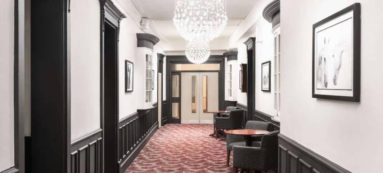 唐克斯特中心丹浓美居酒店(Mercure Doncaster Centre Danum Hotel)图片