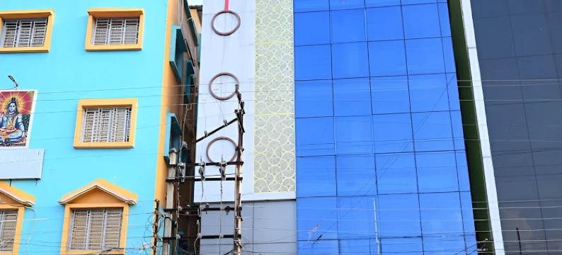 福尔斯特皇冠酒店(Hotel First Crown)图片