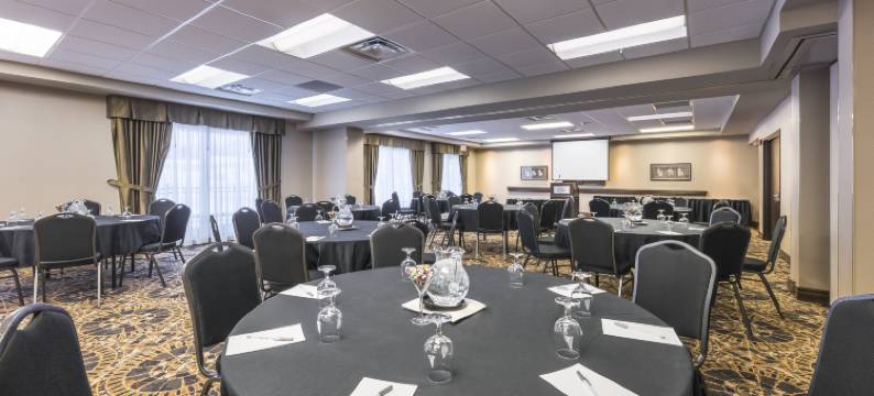 蒙克顿新不伦瑞克希尔顿欢朋套房酒店(Hampton Inn & Suites by Hilton Moncton)图片