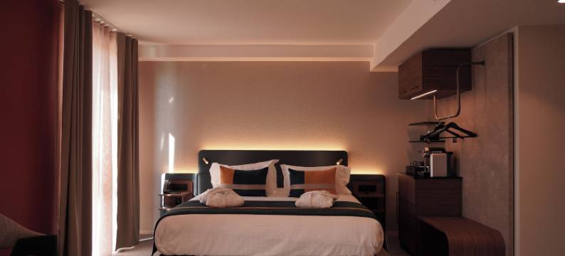 HOTEL PANORAMA 360 布雷斯堡(PANORAMA 360 Bourg en Bresse)图片