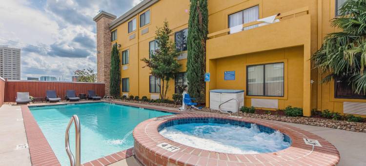 达拉斯中心公园舒适酒店(Comfort Inn Dallas Park Central)图片