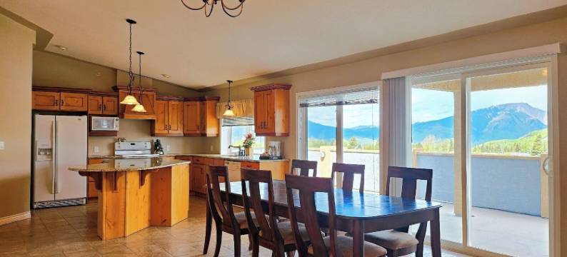 云雾山旅馆&套房酒店(Misty Mountain Inn & Suites)图片