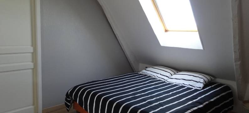 Stone House in Bricqueville near Sandy Beach图片