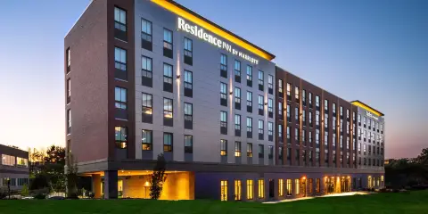 波士頓沃爾瑟姆居家酒店