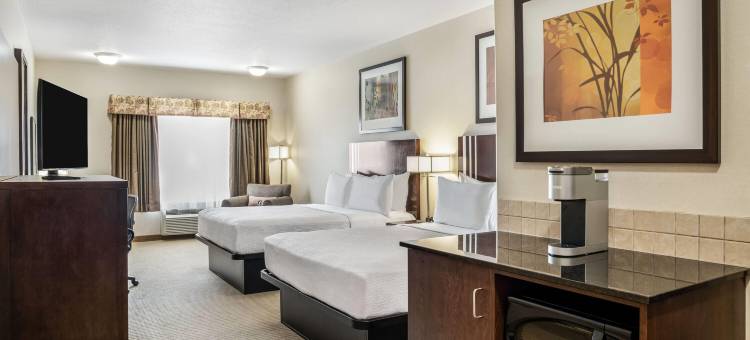 拉克拉比什华美达酒店(Ramada by Wyndham Lac la Biche)图片