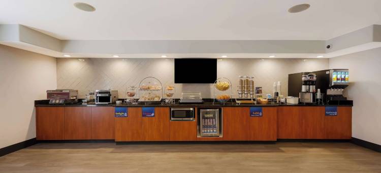 勒莫尔贝斯特韦斯特套房酒店(Best Western Inn  Suites Lemoore)图片