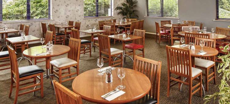 宜必思切斯特菲尔德北部酒店 - 巴尔伯勒店(Ibis Chesterfield North - Barlborough)图片