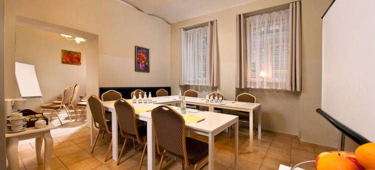 塞拉利昂公寓式酒店(Leone Aparthotel)图片