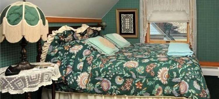 维多利亚阁楼早餐加住宿酒店(Victorian Loft Bed and Breakfast)图片