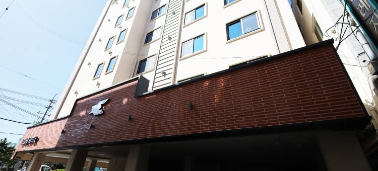东宁猎犬酒店东宁杭南(Hound Hotel Tongyeong Hangnam Branch)图片