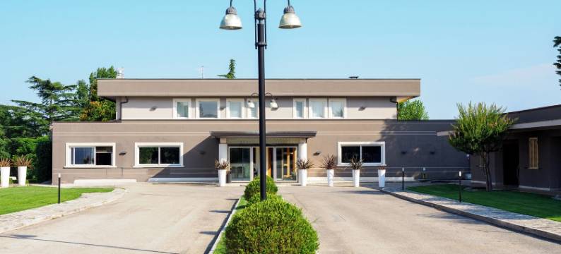 阿尔塔米拉酒店(Hotel Altamira)图片