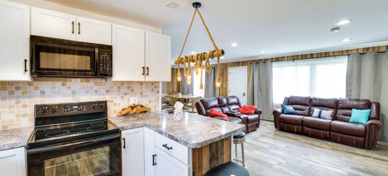 Shay湖边的安静乡村家园!(Quiet Country Home by Shay Lake!)图片