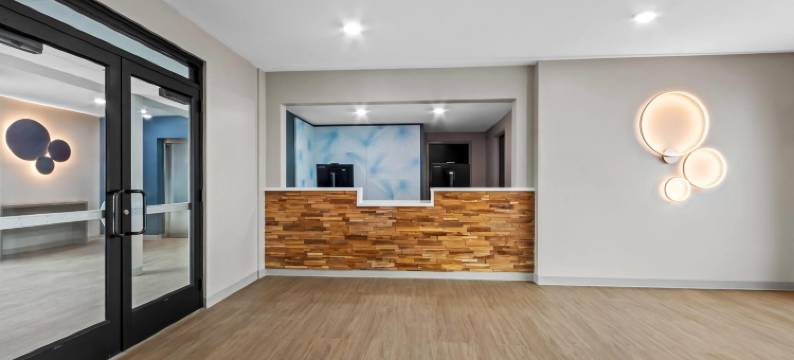 温德姆菲尼克斯-皮奥里亚/格伦代尔的回声套房延长住宿(Echo Suites Extended Stay by Wyndham Phoenix-Peoria/Glendale)图片