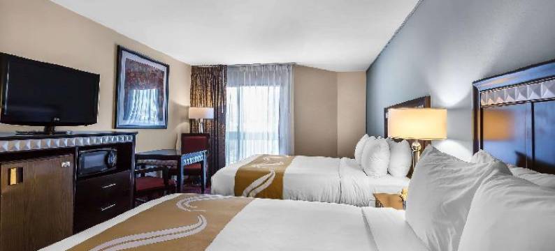 舒适套房酒店尔湾光谱(Comfort Inn & Suites Irvine Spectrum)图片