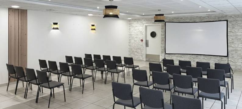 法国大地弗洛贝尔公寓酒店(Terres de France - Appart Hotel Rouen Flaubert)图片