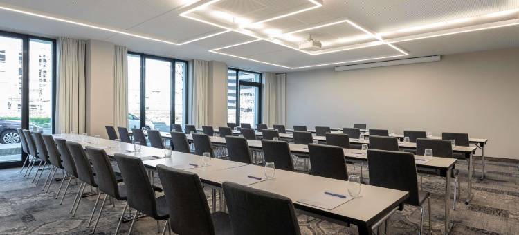 塞尔多夫机场诺富特酒店(Novotel Düsseldorf Airport)图片