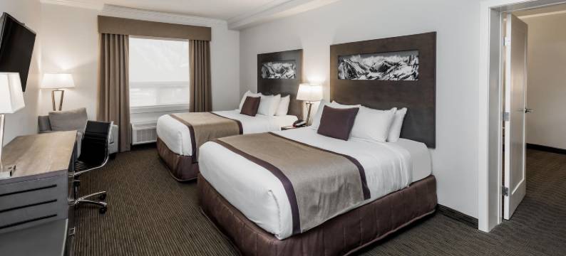 雷夫尔斯托克华美达酒店(Ramada by Wyndham Revelstoke)图片