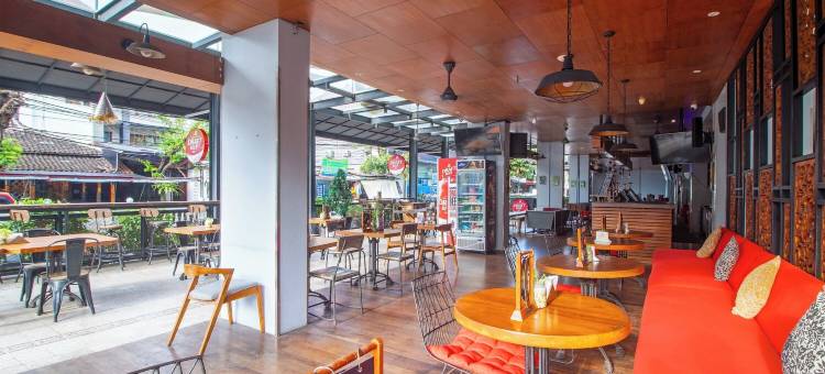 勒吉安泽斯特酒店(Palette Legian Beach)图片