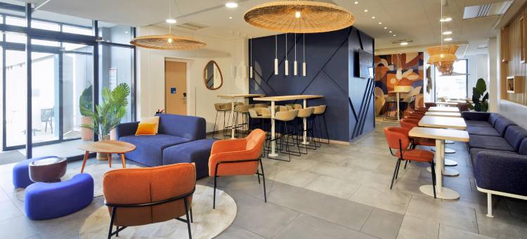 克莱蒙费朗中心凯里亚德生态酒店(Kyriad Eco Clermont Ferrand Centre)图片