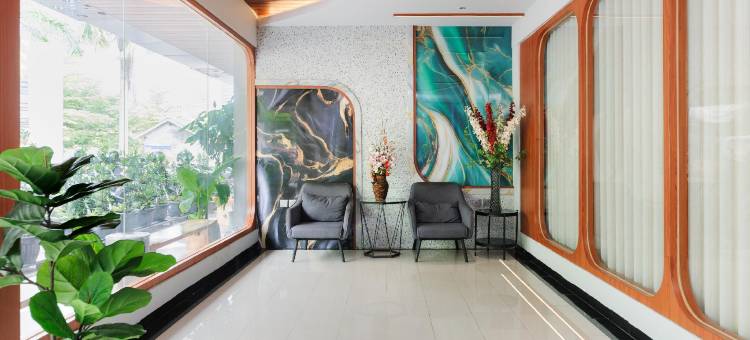 红多兹酒店-近巴淡岛名古屋山购物中心5号(Reddoorz Near Nagoya Hill Mall Batam 5)图片