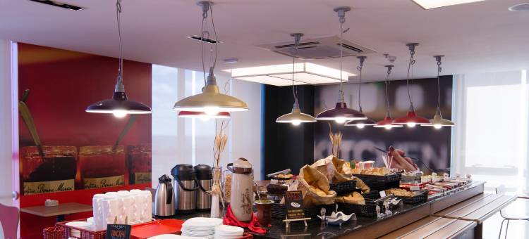 宜必思帕苏丰杜中心酒店(Ibis Passo Fundo Centro)图片