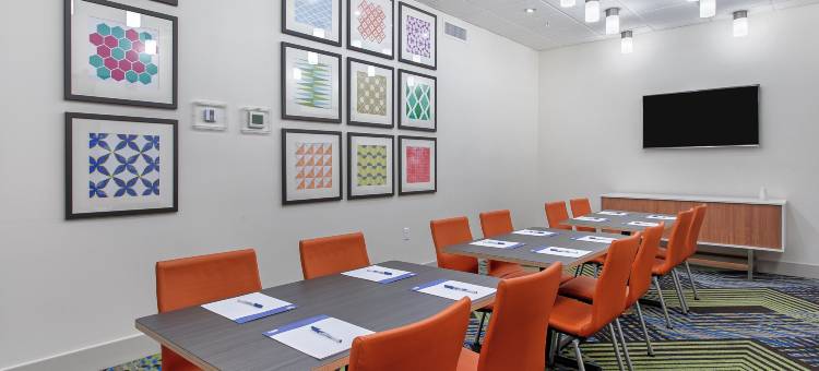 拉格兰奇智选假日套房酒店(Holiday Inn Express & Suites la Grange - Louisville Area NE)图片