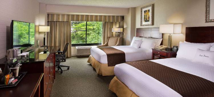 夏洛特机场希尔顿逸林酒店(DoubleTree by Hilton Charlotte Airport)图片