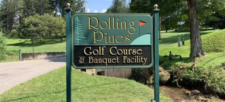 滚动松高尔夫&宴会设施(Rolling Pines Golf & Banquet Facility)图片