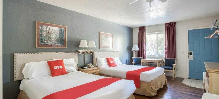 OYO赫伯斯普林斯湖畔酒店(OYO Hotel Heber Springs Lakeside)图片