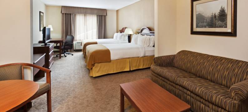 Holiday Inn Express & Suites Brevard图片