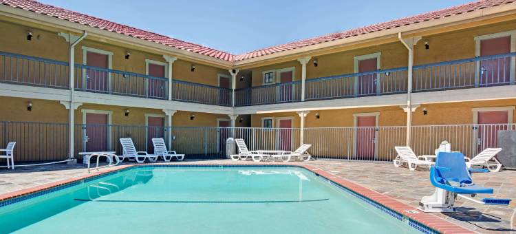 圣何塞戴斯酒店及会议中心(Days Inn by Wyndham San Jose)图片