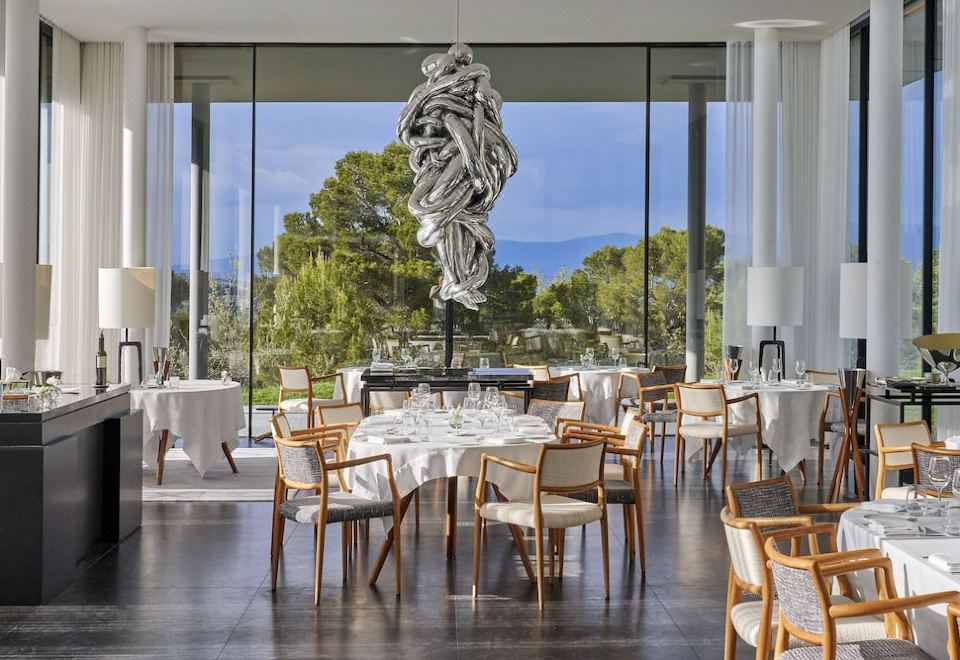 Villa la Coste Hotel Overview