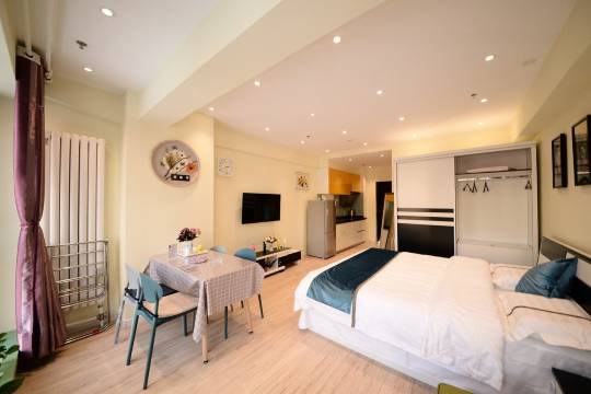 经典假日公寓(群力第六大道分店)