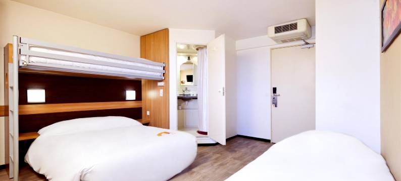 巴黎西部尼维尔巴尔班你尔斯普瑞米尔经典酒店(Premiere Classe Paris Ouest - Gennevilliers Barbanniers)图片