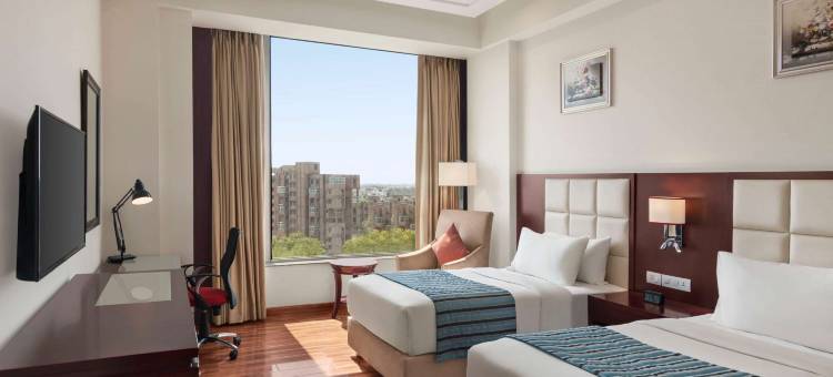 新德里皮坦普拉温德姆华美达酒店(Ramada by Wyndham New Delhi Pitampura)图片