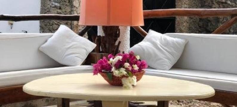 Latannas House图片