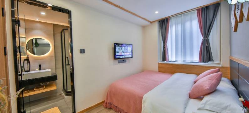 普陀山岛内客栈精品民宿(六峤路1号分店)图片