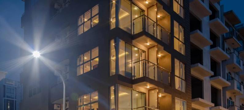 胡鲁马累琥珀海滩酒店(Amber Beach Hotel)图片