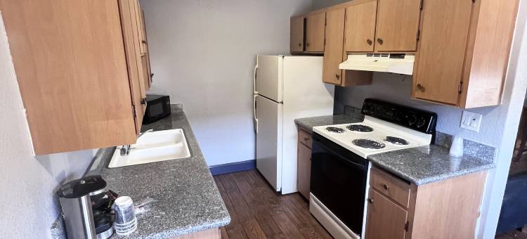 莱克波特安克雷奇客栈(Anchorage Inn Lakeport)图片