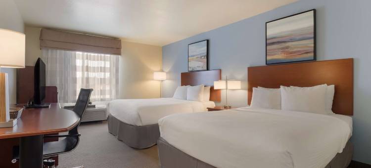 科菲维尔中央商务区贝斯特韦斯特套房酒店(Best Western Coffeyville Central Business District Inn and Suites)图片