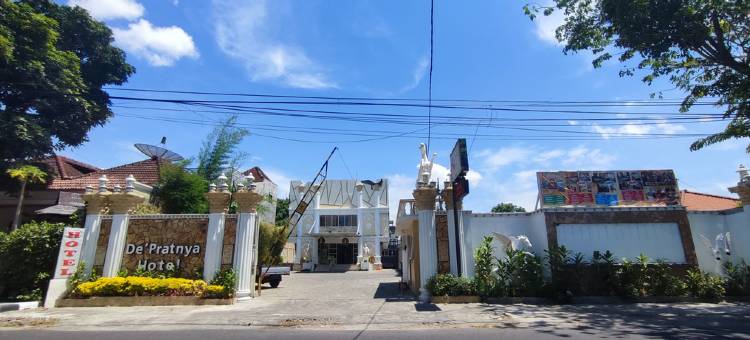 凯迪里德普拉特尼亚沃特酒店(Votel Hotel De'Pratnya Kediri)图片