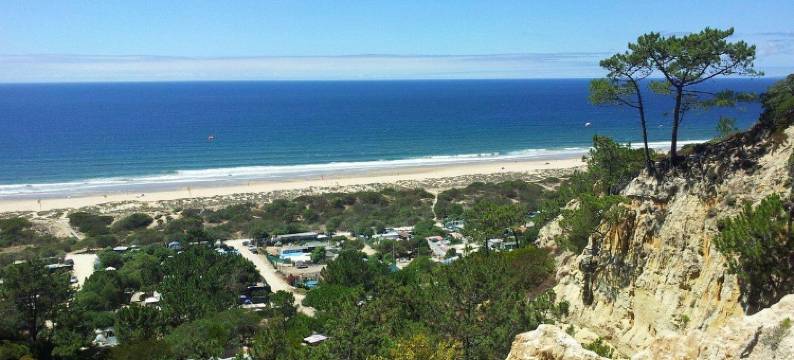 皮涅罗热赖 Residential Lareira住宅(Residencial Lareira do Pinheirinho)图片